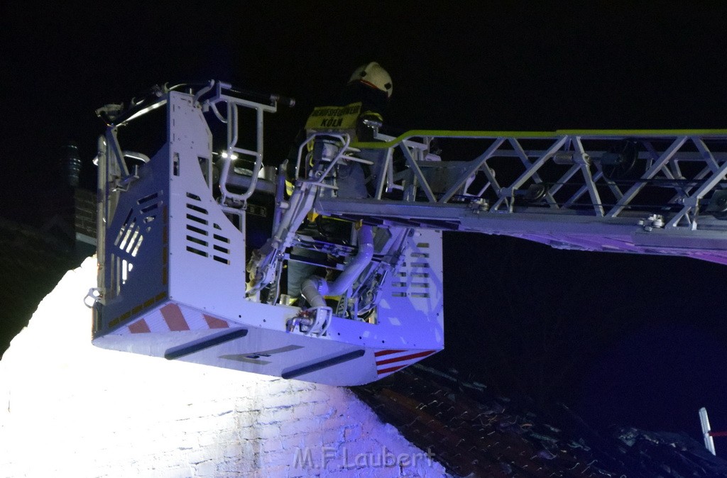 Feuer 2 Koeln Porz Langel Hinter der Kirche P120.JPG - Miklos Laubert